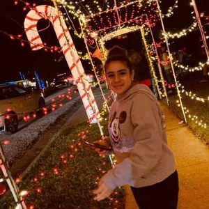 Meet your Posher, Madison